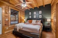 5BR Cabin,1 mile - Parkway Hot Tub, BBQ, SL16 - Ferienwohnung Pigeon Forge