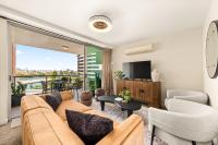 Riverside city living - Walk to Suncorp Stadium - B&B Brisbane