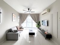 Aurora Residence by Manhattan Group - B&B Kampong Pulas