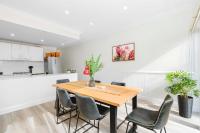 Travers Townhouse - Close to CBD, Gated Community - B&B Wog Wog
