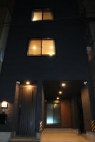 98 Square Meters, Best Location, Free Parking, Luxury 4 Floor Private House with Rooftop, 5 minutes walk to station - B&B Tokyo