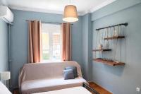 Comfortable Modern Entire House near the center of Athens-Blue Serenity - Chambres d'hôtes Athènes