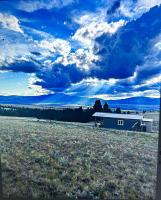 Secluded Mountain Cabin with 20 Private Acres Near Pintler Mountains, Anaconda, Montana - Ferienwohnung Anaconda