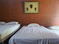 Villa Swasti, Cisarua - B&B Sampay Dua