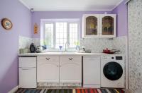 Colourful and Cosy Guest Studio in Great Bookham - Pass the Keys - B&B Purley