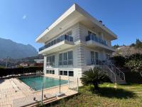Villa Leom - Mountain Villa with Pool in Antalya - B&B Gedeller