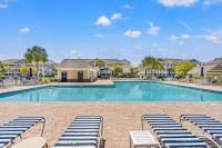 Barefoot Retreat - Pools, Golf, and Beach Shuttle! - Chambres d'hôtes North Myrtle Beach