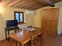 Nido in Toscana - Appartamento per 2 nel Centro Storico di Buonconvento - B&B Buonconvento