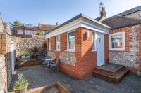 Charming Garden Cottage in Rottingdean Village - B&B Brighton