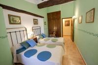 Catalunya Casas Timeless Elegance near Barcelona, 14 min to beach - B&B Santa Oliva