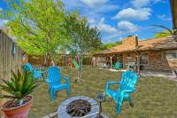 Kerrville Hidden Gem with Firepit and Grill - Great Location - B&B Kerrville
