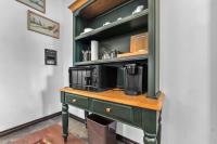 Riesling: Pet-friendly, Hot-Tub, 10-Min to Downtown! - B&B Rocky Hill