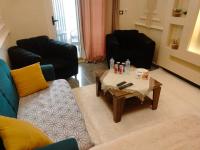 شقه فندقى فى اسكندرية صف اول بحر شاطىء البراديس - Bed and Breakfast Alexandrië