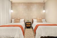 Condado Modern Haven, 3-Bedroom Beach Escape - B&B San Juan