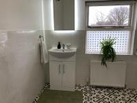 Town House with Free Parking - B&B Ennis