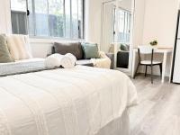 Coastal Couples - Parking Wi-Fi - Coffee Netflix - B&B Wanina