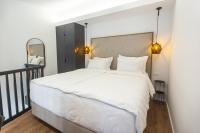 Apartment - Split Level