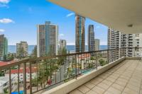 3-BR apartment with ocean and city view, 3 minutes walk to beach, Free parking! - Ferienwohnung Gold Coast