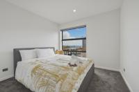 Suncrest Retreat- Christchurch Holiday Home - Bed and Breakfast Christchurch