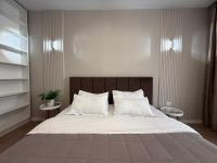 Комфорт в Райымбек резиденс, 4 -38, метро & питьевая вода - Bed and Breakfast Almaty