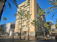Central Beachfront Apartment - Ferienwohnung Fuengirola