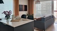 Stunning lake side apt - sauna and parking - Chambres d'hôtes Tampere