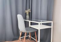 Kolmio parkkipaikalla - Perheet - Ratikka - B&B Tampere