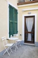 Casa Rosa - monolocale con giardino e posto auto - Chambres d'hôtes Levanto