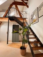 Urban Loft I Stilvoll wohnen in historischer Textilfabrik in zentraler Lage von Landau - Chambres d'hôtes Landau