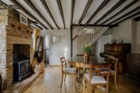 Charming Grade II-listed Cottage - B&B Rotherfield