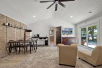 Historic Hideaway Stroll to Schlitterbahn - B&B New Braunfels