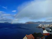 Private room in central homestay apartment with sea view - B&B Ålesund