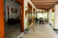 Zenki House Yoga & Stay - B&B Ahangama