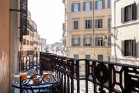 Elegant Design Two Bedroom Apartment near Spanish Steps Rome City Center - Bed and Breakfast Rome