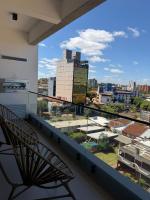 Exclusiva Vista Directa a la Playa San José Depto de 2 Habitaciones en Vivo Costanera en el último piso con parking! - Chambres d'hôtes Encarnación