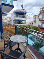 Apartamentos Leonor Carihuela - B&B Torremolinos