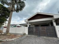 Peace resorts-where Love and Joy meet in Batu Pahat Perdana - Chambres d'hôtes Batu Pahat