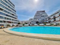 Écrin de Verdure - Design & Confort T2 38m2, WIFI, Piscine & Plage à 200m - B&B La Grande-Motte
