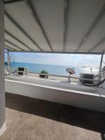 Seaview Family Beach Stay -2BR Family Suite PD- - Chambres d'hôtes Port Dickson