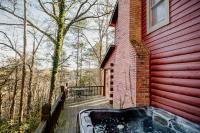Moonlit Mountain Escape - Bed and Breakfast Ellijay