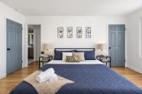 Fire pit ~ Game Room ~ near NYC ~ Modern Luxury - B&B Nueva Rochelle