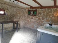 Holiday House Marija - Bed and Breakfast Otočac