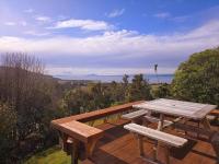 Peaceful Lake Chalet Lake Taupō Views - B&B Kuratau
