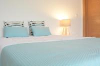 Deluxe Room (2 Adults + 1 Child)