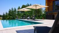 Villa River home by WH by Villas Guide - B&B Lipa