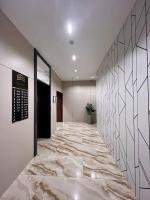 Yourhome - Панорама города и дизайнерская атмосфера - B&B Almatý