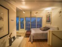 Deluxe Double Room with Shower