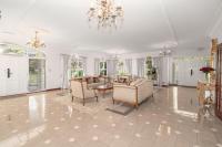 4Br Mansion with Classic Charm in Embassy Precinct - Bed and Breakfast Phillip
