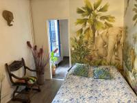 Apartment with Garden View