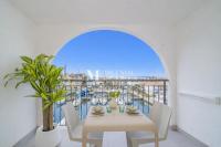 Milenial Immo B347 - Luxury Seafront canal views Empuriabrava - B&B Empuriabrava